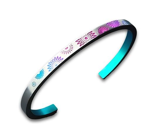 Hizm/カテドラルバングルL/純チタン/バングル/15~20cm Hizm/カテドラルバングルL/純チタン/バングル/15~20cm