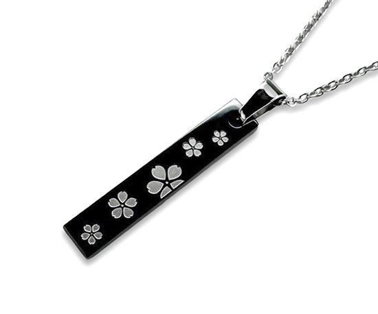Hizm/SK accessory/札形ペンダントトップM 黒銀燦然彼岸花
