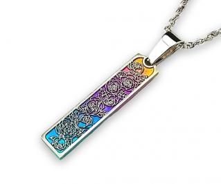 Hizm/BLUE ROSE/クリスタルローズペンダントトップS 【極彩色 Hizm/BLUE ROSE/クリスタルローズペンダントトップS 【極彩色