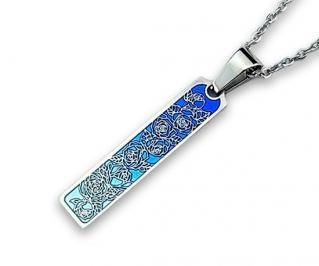 Hizm/BLUE ROSE/クリスタルローズペンダントトップS 【紺碧色 Hizm/BLUE ROSE/クリスタルローズペンダントトップS 【紺碧色