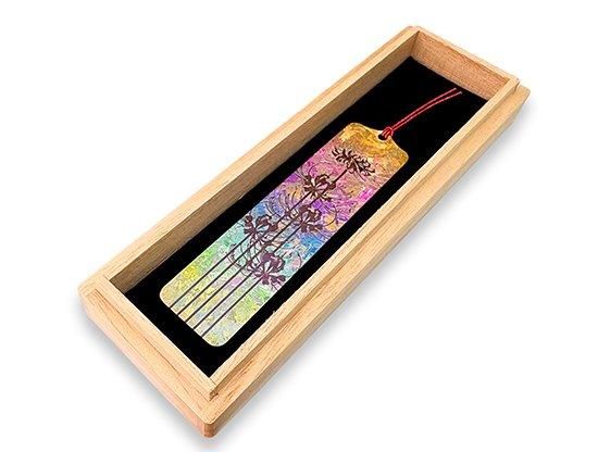 一点のみ】【銀行決済のみ】Hizm/三日月に蝶に彼岸花しおりNo.04