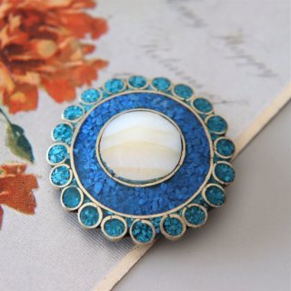 ヴィンテージジュエリーとアンティーク雑貨のお店,Clara Antique