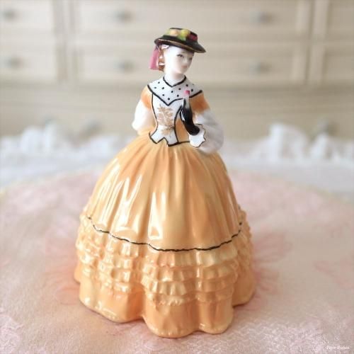 1988年　ロイヤルウースター 「Sweet Dreams…」母子のフィギュリン 1988年 ロイヤルウースター 「Sweet Dreams…」母子のフィギュ