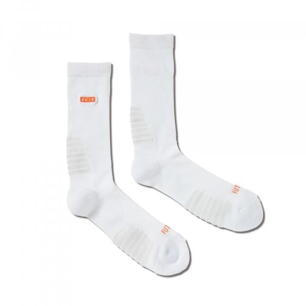 AKTR LOGO NEO FUTURE SOCKS WH