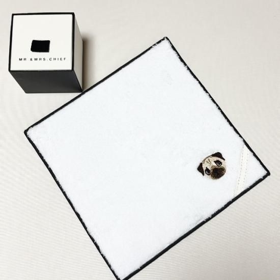 INU-003 パグ - MR.&MRS.CHIEF