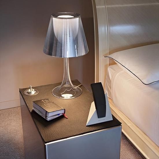 FLOS MISS K  テーブルスタンド Miss K | ミスK テーブルランプ | Philippe Starck | Flos