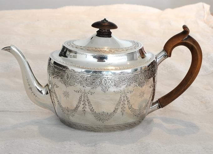 純銀ティーポット1889年英国アンティーク骨董シルバー