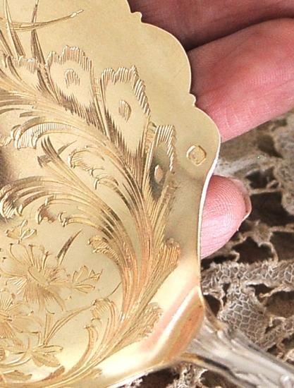 フランスアンティーク銀器【純銀950(95%)】美彫りサービング