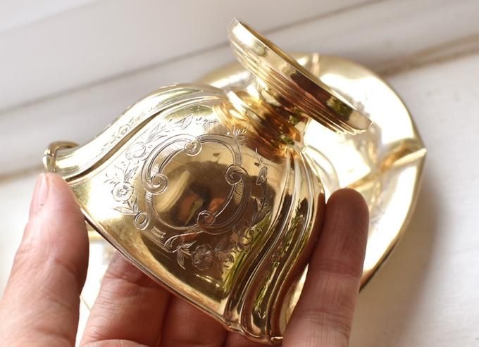 フレンチアンティークシルバー【銀950】美彫カップ&ソーサー