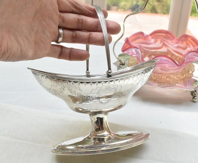 英国アンティーク銀器【純銀】c.1780 ジョージアン シュガー 英国アンティーク銀器【純銀】c.1780 ジョージアン シュガー
