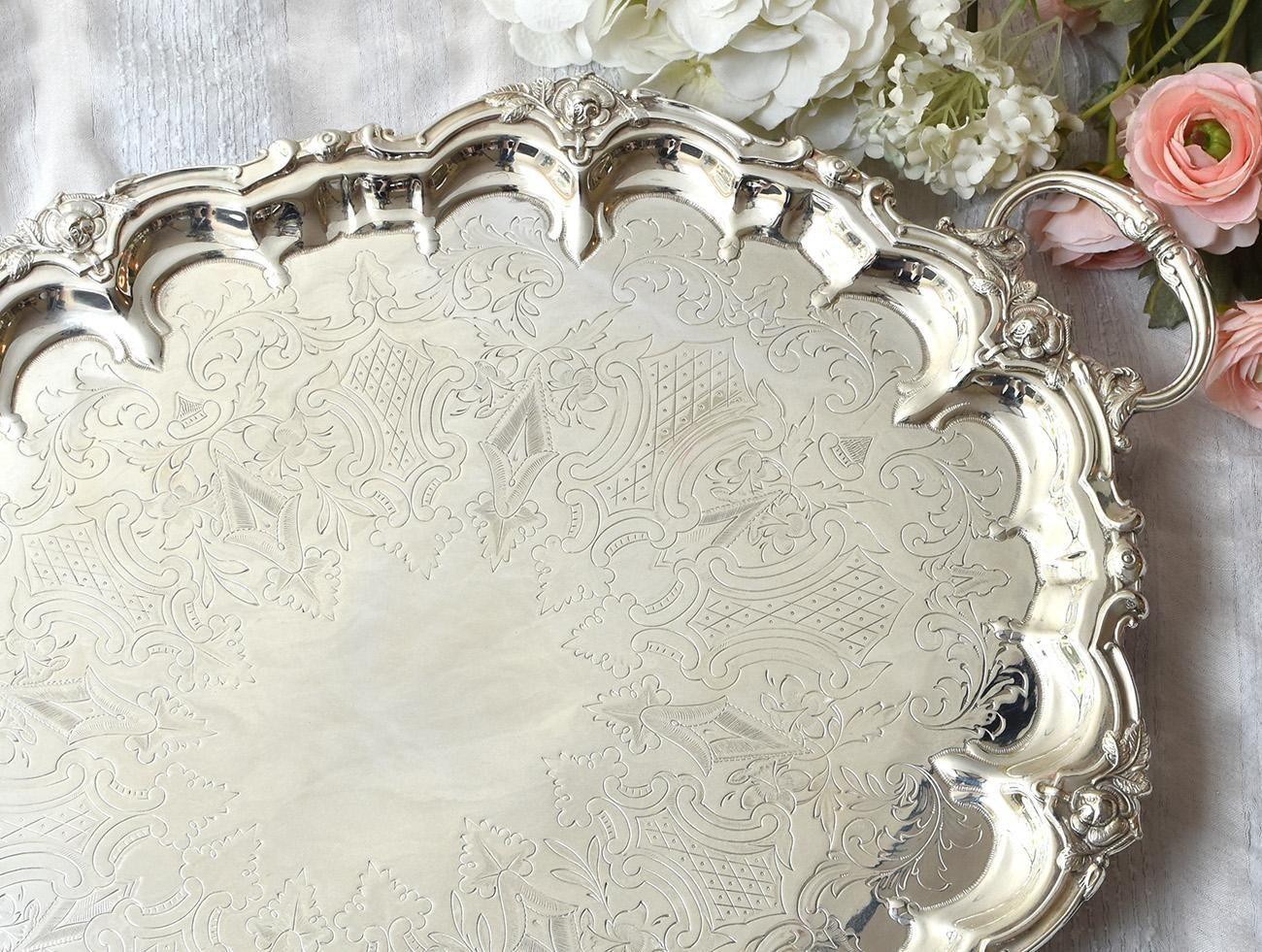 英国アンティーク【シルバープレート】c.1880 薔薇のボーダー 英国アンティーク【シルバープレート】c.1880 薔薇のボーダー
