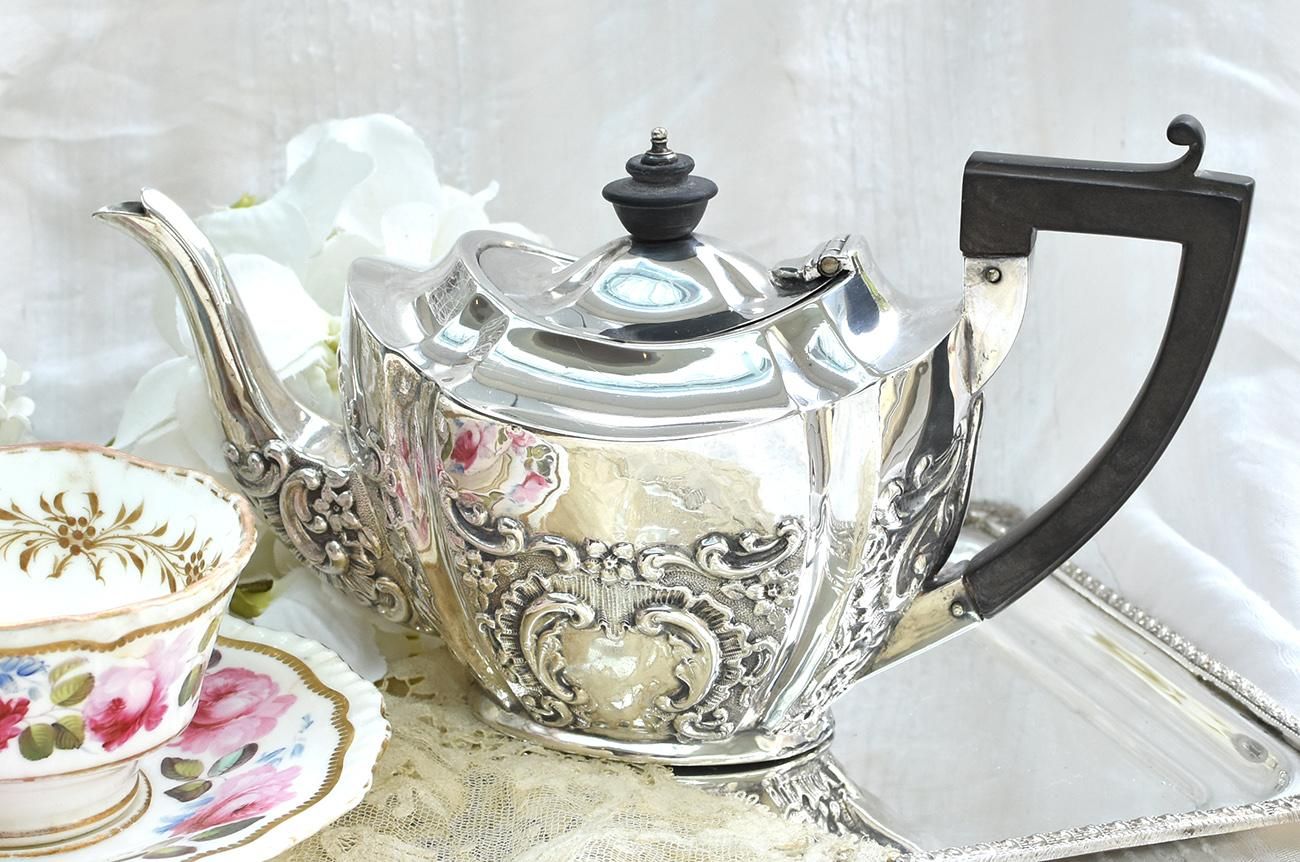 ティーセット・ティーポット - Edwardian Dreams Antiques/英国 ティーセット・ティーポット - Edwardian Dreams Antiques/英国