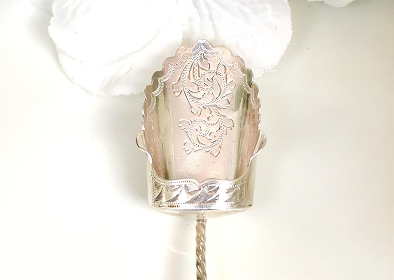 英国アンティーク　純銀デミタススプーン 英国銀器【純銀】1900年 キャディースプーン - Edwardian Dreams