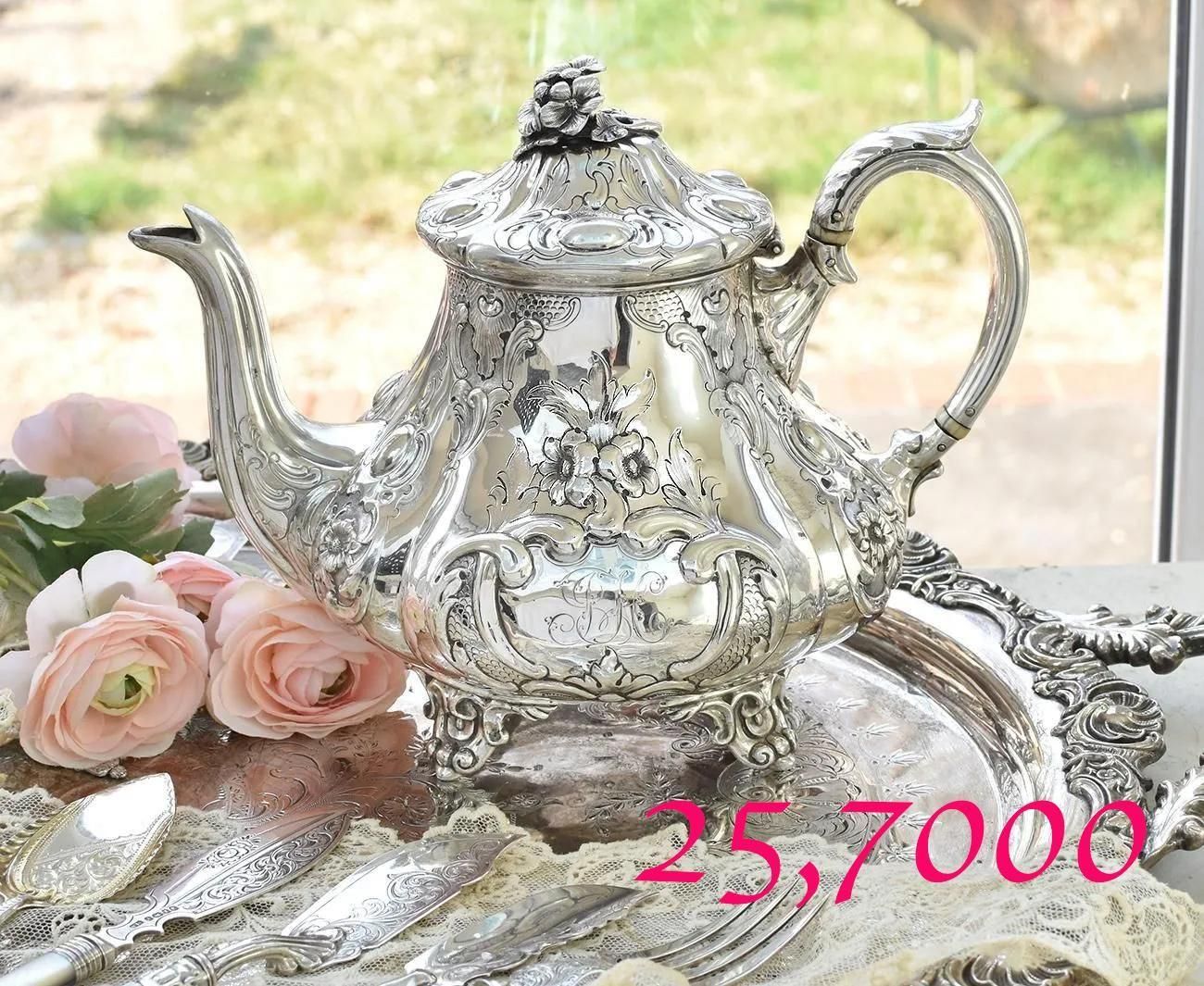 ѹ񥢥ƥڽۥƥݥåȡJames&Walter Martial