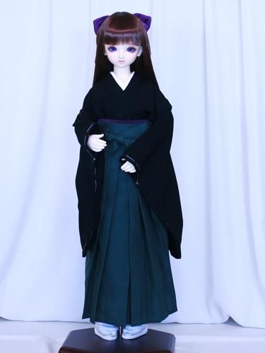 utatane（ウタタネ）の「ジュニア袴セット utatane えんじレトロ