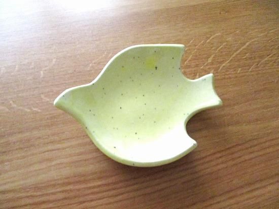 長浜由起子(やぶからぼう)作 コトリ皿(イエロー) - 猫の道草 長浜由起子(やぶからぼう)作 コトリ皿(イエロー) - 猫の道草
