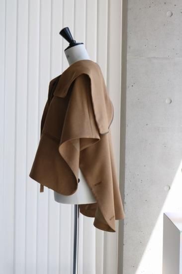 Maison de R オックスショートケープ　ベージュ Maison de R オックスショートケープ ベージュ Maison de R