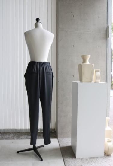 【美品】メゾンドアール　ダブルクロスジョガーパンツ maison de R 22-06 ダブルクロス・ジョガーパンツ - MAISON de R