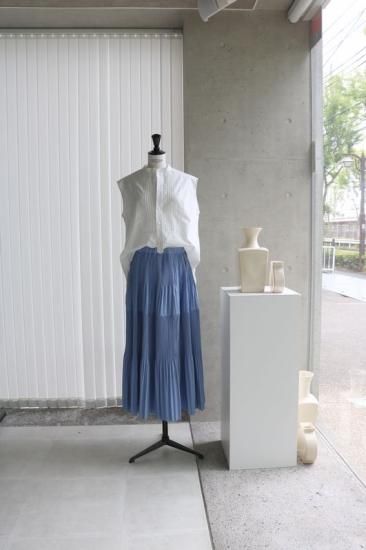 22-06 二段切り替えプリーツスカート - MAISON de R