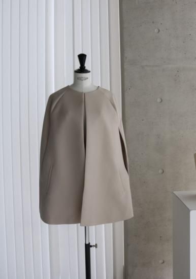 23-02 シンプルケープジャケット - MAISON de R 23-02 シンプルケープジャケット - MAISON de R