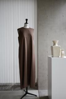 メゾンドアール　maison de r シャンブレープリーツワンピース　新品 ワンピース - MAISON de R