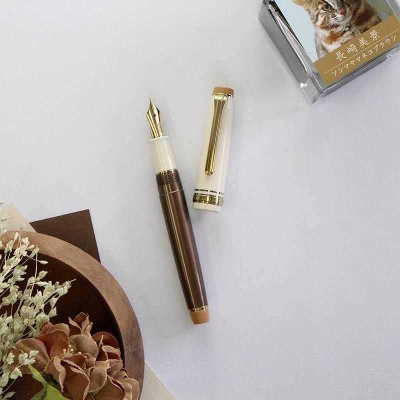 希少　ヴィンテージ　J&B ディスプレイ ホルダー&ボックス付き　ボトル 希少 ヴィンテージ J&B ディスプレイ ホルダー&ボックス付き