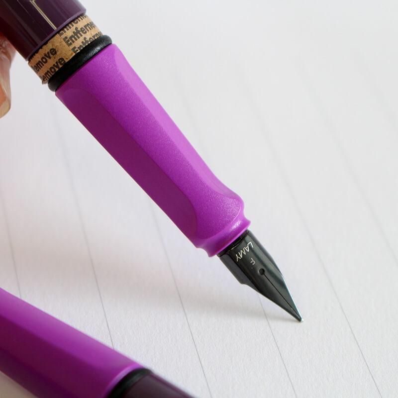 LAMY　2024限定版　紫色の万年筆 LAMY ラミー 2024年限定 万年筆 サファリ | ペンハウス