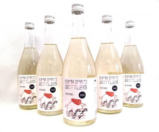 春香 熊野 BOMBオフショット💓 ⁡ 彼シャツどう？？🤭🤭 ⁡ #BOMB