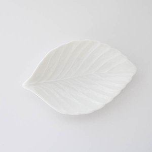 リーフプレートII/白磁 白い食器 お皿 葉っぱ 