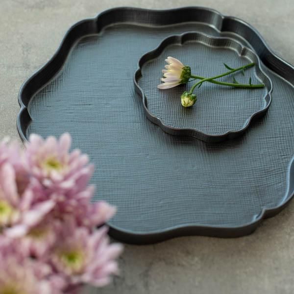 【食器】黒地にお花の大皿 プレート 和風 食器】黒地にお花の大皿 プレート 和風 食事
