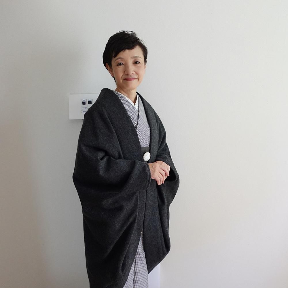 <img class='new_mark_img1' src='https://img.shop-pro.jp/img/new/icons13.gif' style='border:none;display:inline;margin:0px;padding:0px;width:auto;' />モモンガコート ビーバー グレー 木ノ花