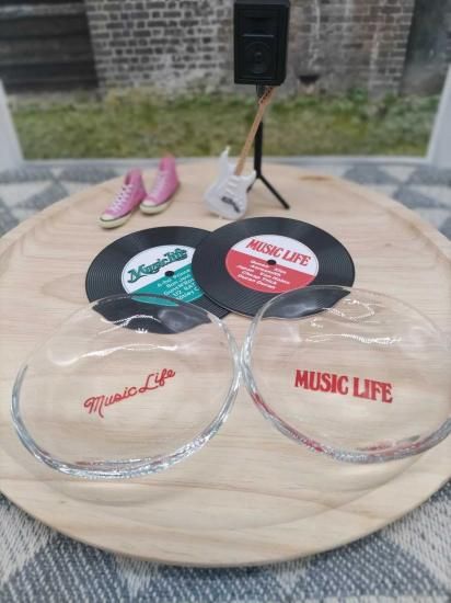 MUSIC LIFE 特製手びねり小皿2種（特典：レコード盤コースター2種1