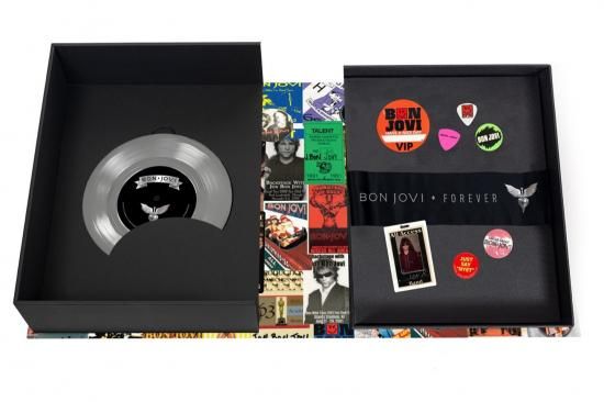 ボン・ジョヴィ：フォーエヴァー』輸入豪華写真集 リミテッド