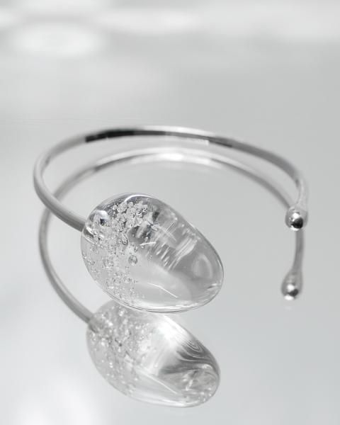 moment drop bangle<br>