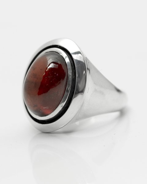 QUINTET ganze<br>Garnet silver ring<br>