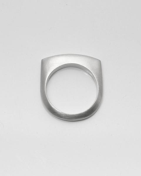 liquid crescent ring<br>