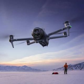 <img class='new_mark_img1' src='https://img.shop-pro.jp/img/new/icons1.gif' style='border:none;display:inline;margin:0px;padding:0px;width:auto;' />DJI Mavic 4 Pro 512GB ꥨ (DJI RC Pro 2°)