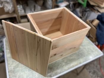 木箱・魚箱・りんご箱・パレット・製造販売 有限会社畠山商店 木箱・魚箱・りんご箱・パレット・製造販売 有限会社畠山商店