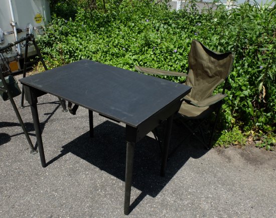 アメリカ軍実物キャンプ用　折り畳みテーブル（木製）デットストック