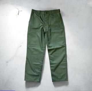 米軍 OG-107 コットンサテン WIFIELD MFG ベイカーパンツ MILITARY MADE IN USA 米軍 OG-107 コットンサテン
