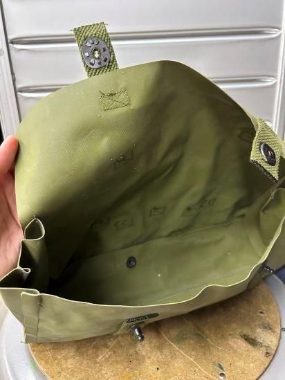 【米軍実物】 ラバー素材 ツールポーチ 《デッドストック》