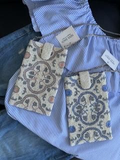 ✨新品未使用✨Ninabags オーシャン柄携帯ケースショルダー ✨新品未使用✨Ninabags オーシャン柄携帯ケースショルダー