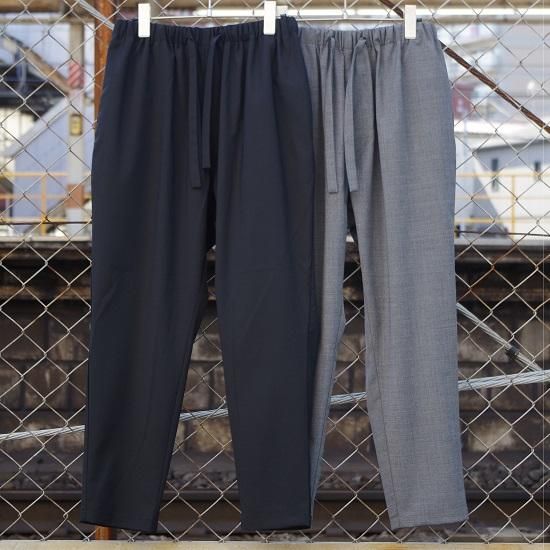 BASISBROEK - スクール / ONLINE STORE
