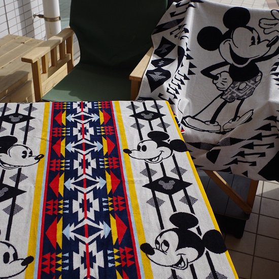 PENDLETON”Jacquard SPA Towels Featuring Mickey Mouse”