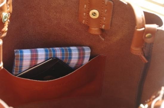 SLOW ”horse pit UTILITY TOTE BAG” - SECOURS / ONLINE SHOP