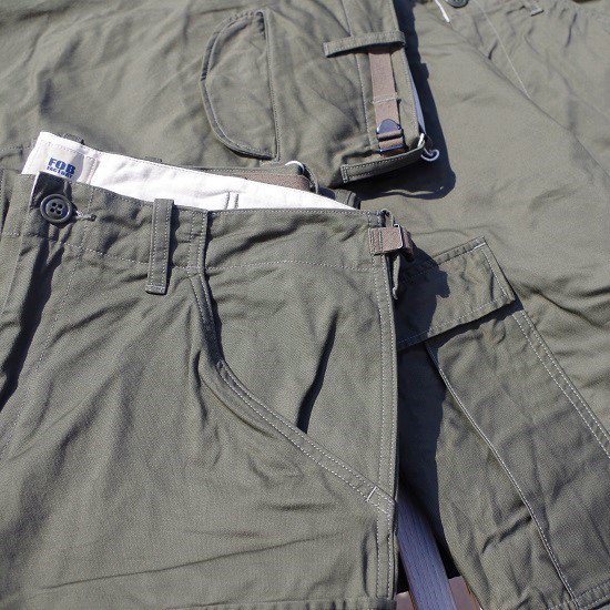 FOB FACTORY F0422 Military Cargo Pants