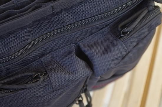 BRIEFING ”BS TOTE TALL” - SECOURS / ONLINE SHOP