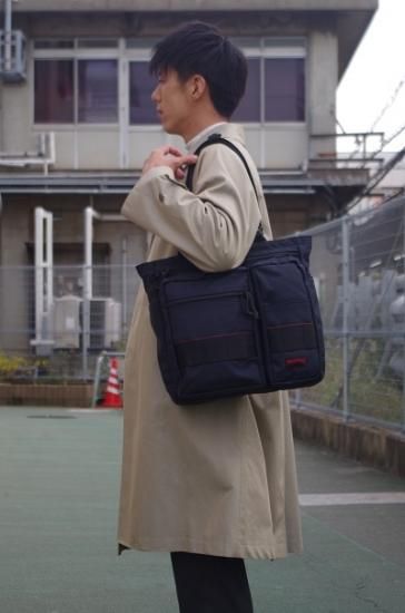 BRIEFING ”BS TOTE TALL” - SECOURS / ONLINE SHOP