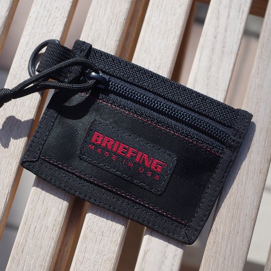 BRIEFING ZIP PASS CASE