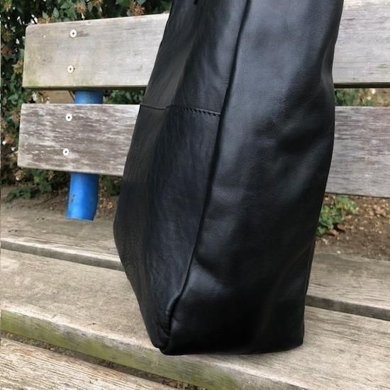 バッグ slow horse pit utility tote bag SLOW”horse pit UTILITY TOTE BAG” | SECOURSのブログ